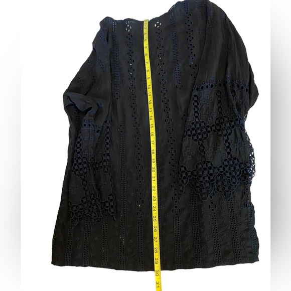 SOLD Johnny Was Black Embroidered Eyelet Lace S (fit M) Long Bell Sleeve Tunic - Picture 12 of 16